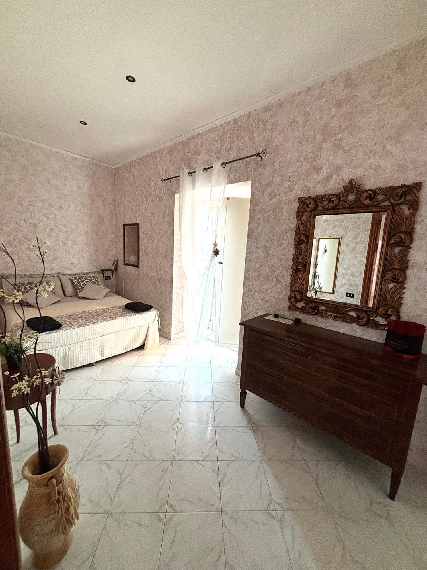 Apartmán Rian House Neapol Exteriér fotografie